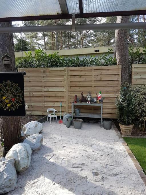 3 Bedroom Chalet On Camping Gt Balen Exterior foto